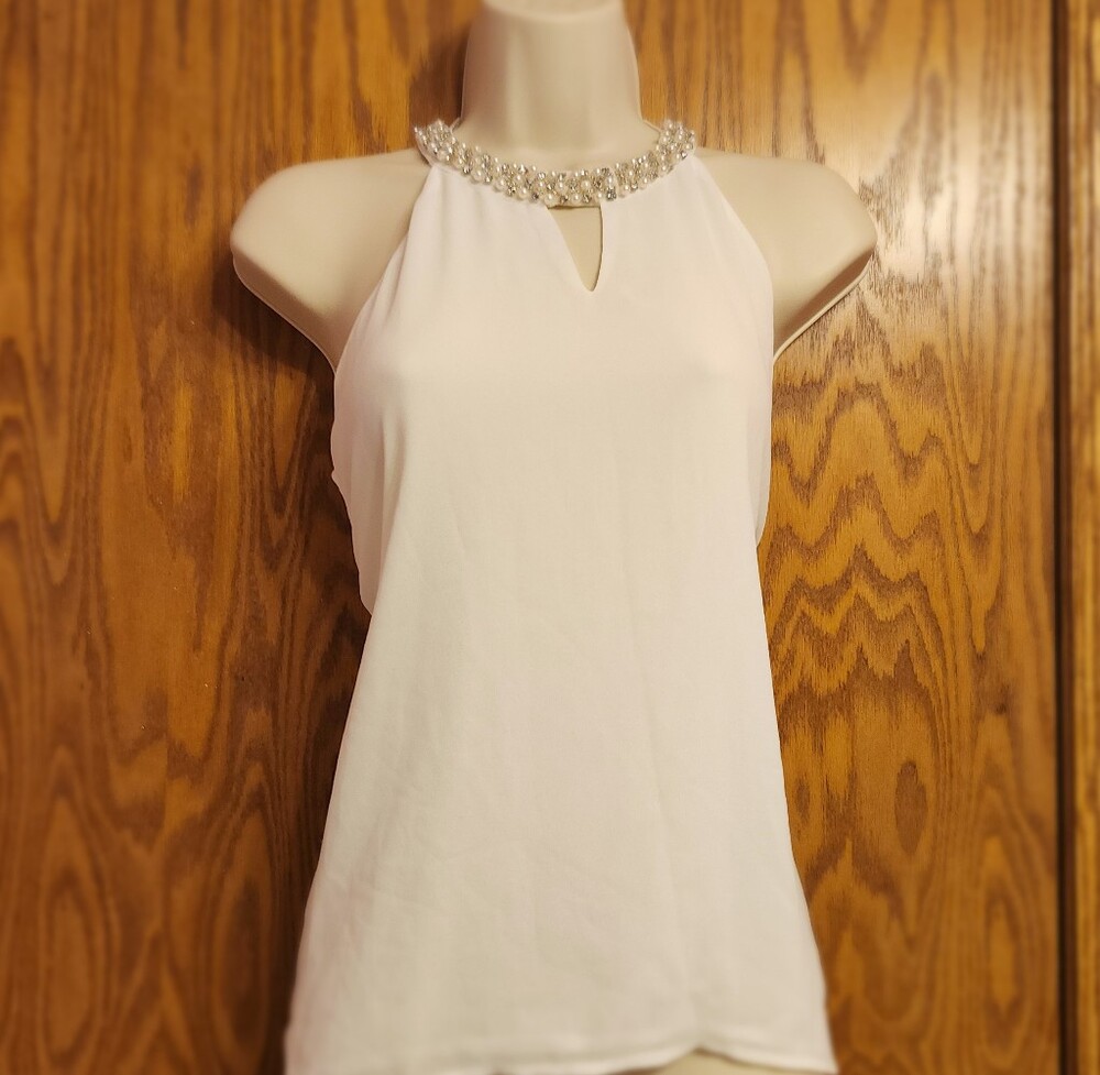 Forever 21 White Jeweled Top Sz Lg NWT